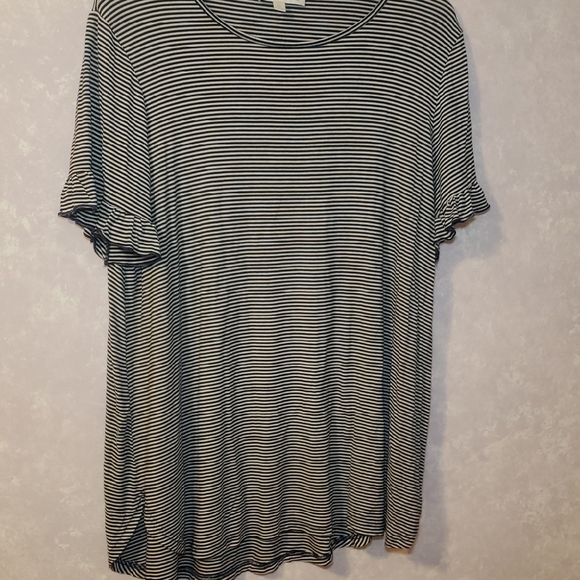 Suzanne Betro Tops - Suzanne Betro Navy and White Striped Top